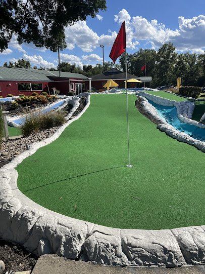 Putter's Paradise Mini Golf photo 3