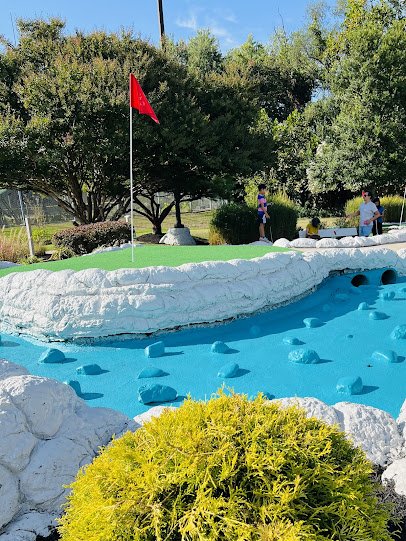 Putter's Paradise Mini Golf photo 6