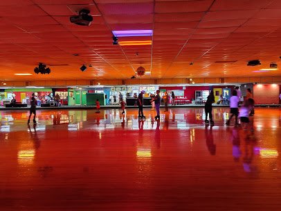 SkateCenter West
