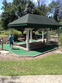 The Shack Restaurant & Mini Golf photo 4