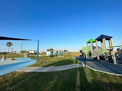 Lighthouse Beach Splash Pad