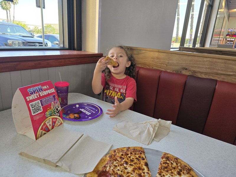 Chuck E. Cheese photo 5