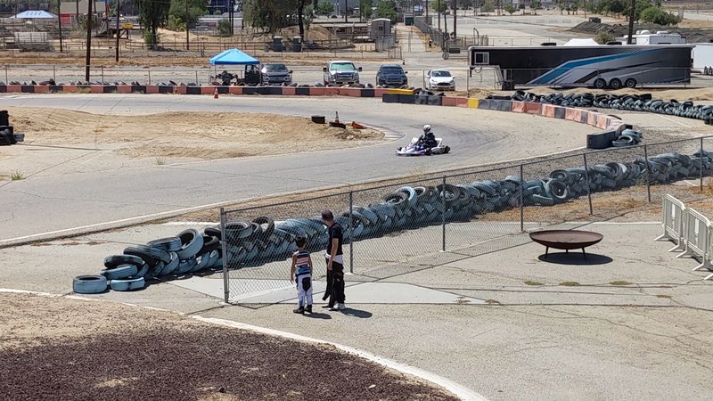 Apex Kart Racing photo 2