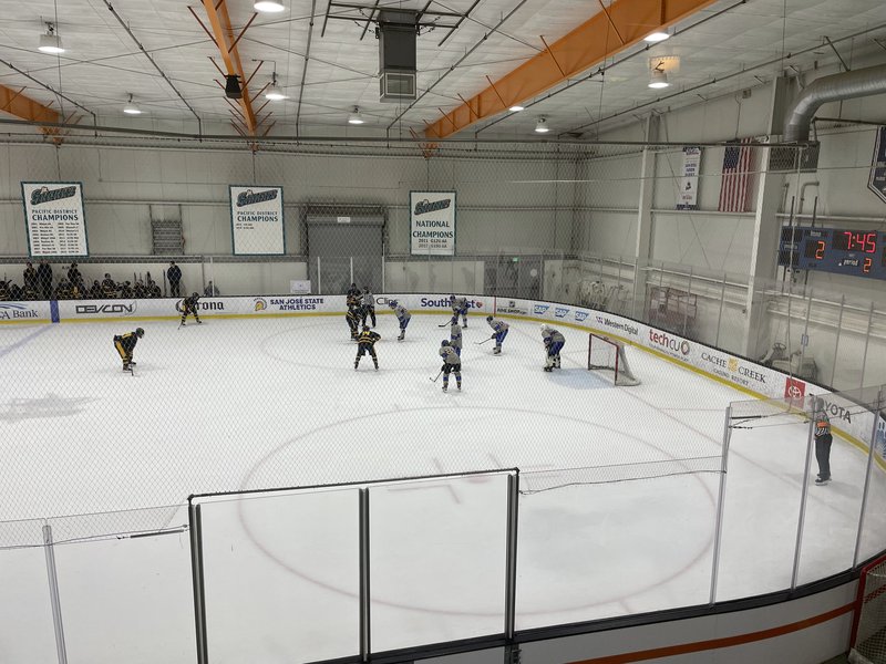 Orange Rink photo 5