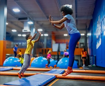 Sky Zone Alsip photo 6