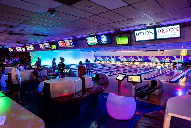 Oakwood Bowl photo 3
