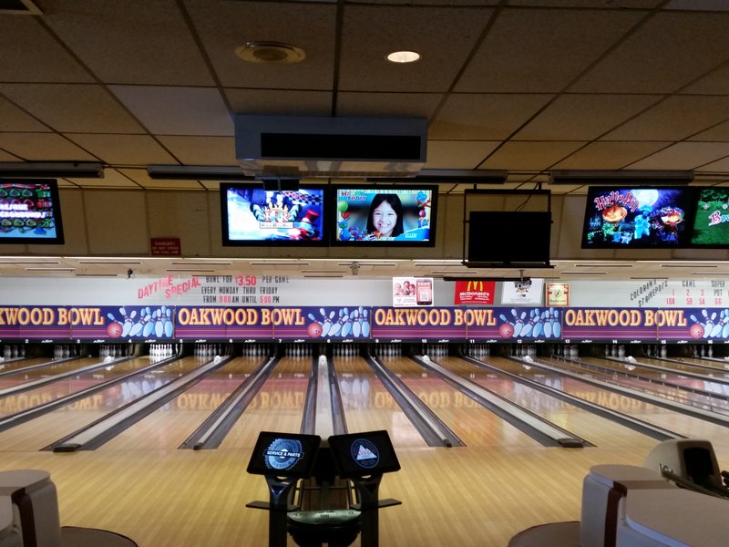 Oakwood Bowl photo 6