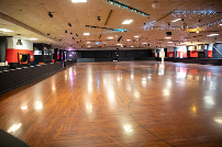 Peninsula Family Skating Center photo 3