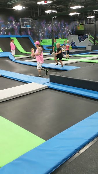 Elevate Trampoline Park photo 2