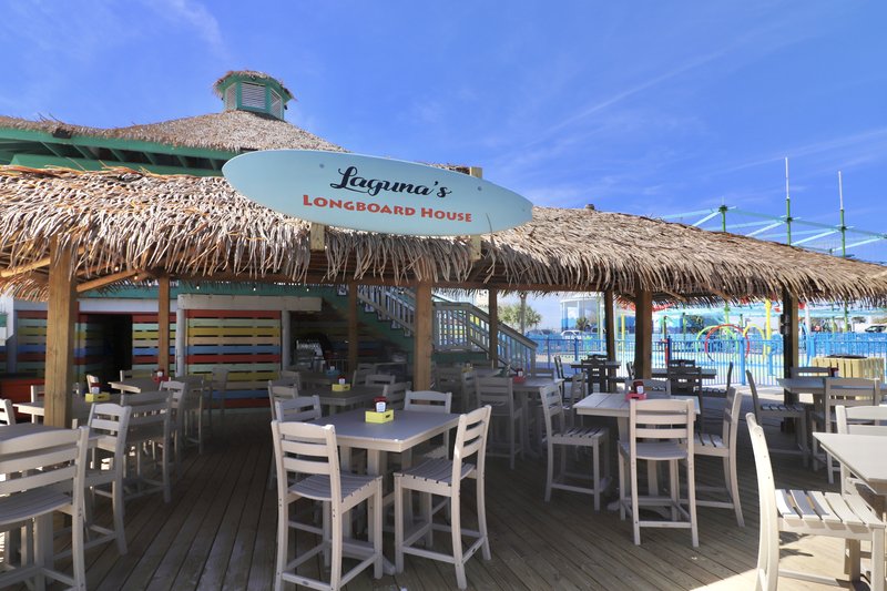 Laguna's Beach Bar + Grill