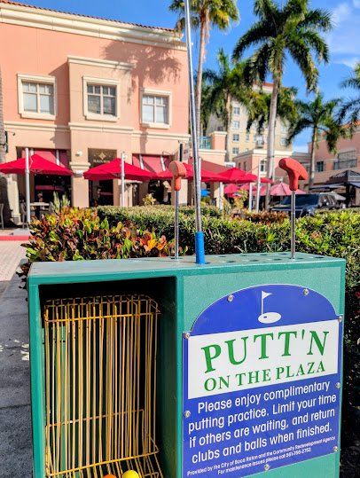 Putt'N On The Plaza photo 2