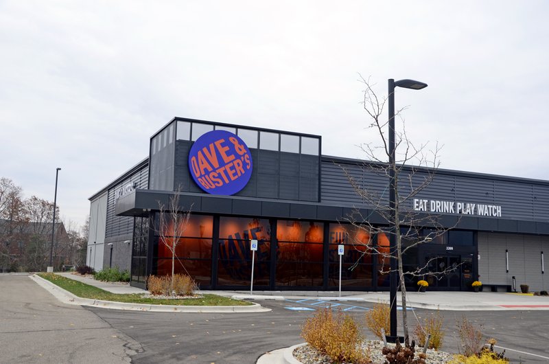 Dave & Buster's Lansing
