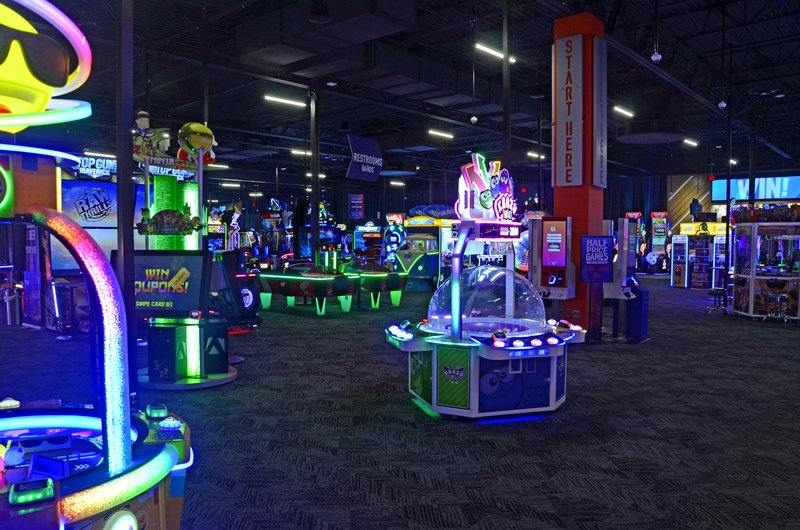 Dave & Buster's Lansing photo 5