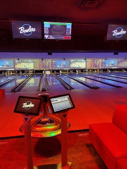 Bowlero Waco photo 3