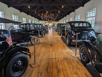 Estes-Winn Antique Car Museum photo 3