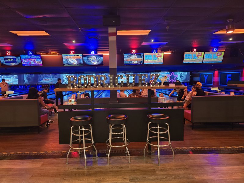 Lucky Strike Montebello
