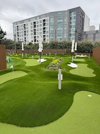 Hop Shots Mini Golf photo 5