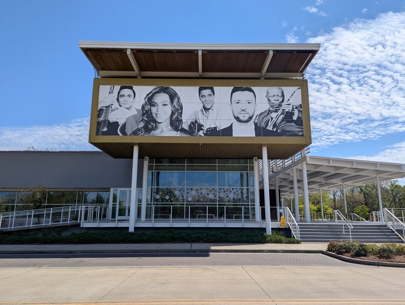 GRAMMY Museum Mississippi photo 5