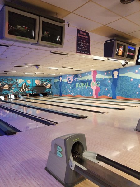 B's Bowling Center photo 5