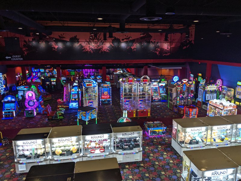 Round1 Bowling & Arcade Sunvalley Shopping Center