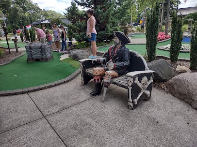 Pirates Landing Mini Golf photo 3