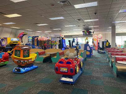 Chuck E. Cheese photo 3