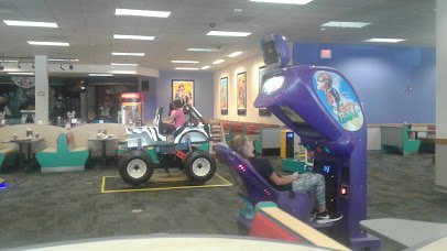 Chuck E. Cheese photo 6