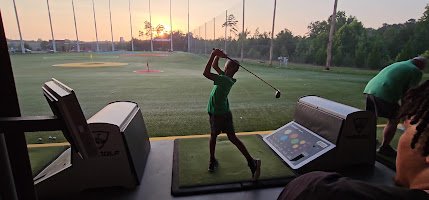 Topgolf photo 2