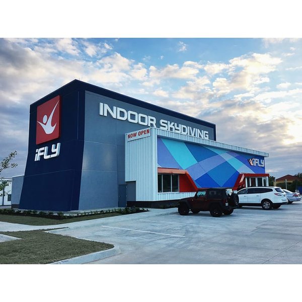 iFLY Indoor Skydiving - Fort Worth photo 3