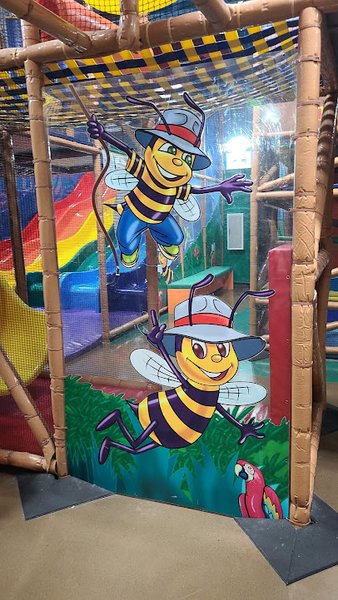 Billy Beez Valencia Mall photo 5