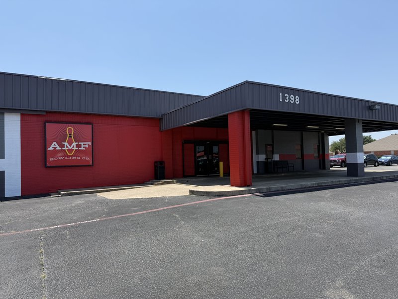 AMF Lewisville Lanes photo 3