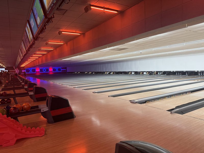 Bowlero Woodridge photo 3