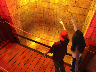 Laser + Mirror Maze photo 5