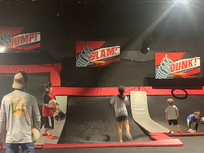 Recoil Trampoline Park photo 4