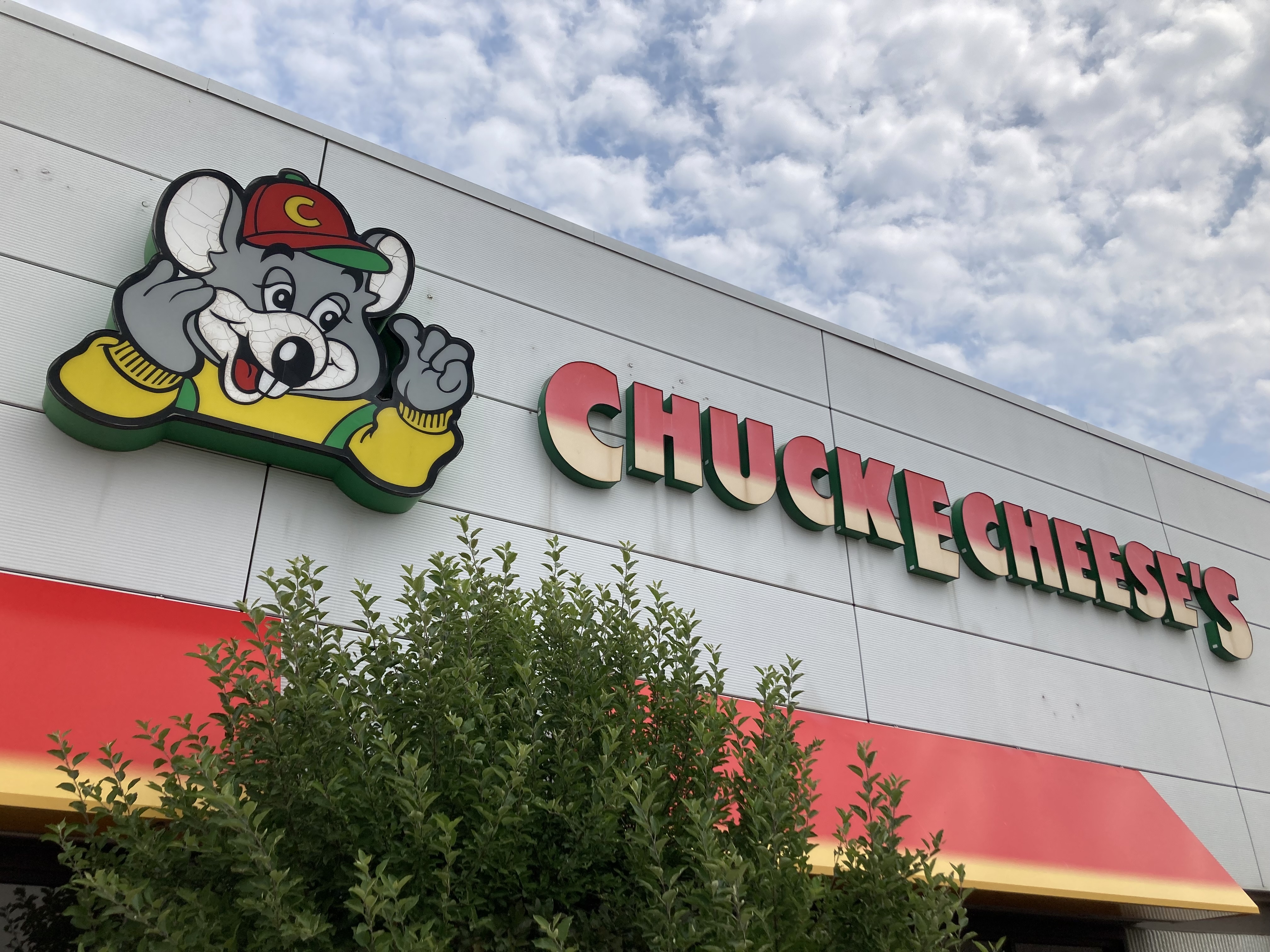 Chuck E. Cheese photo 6