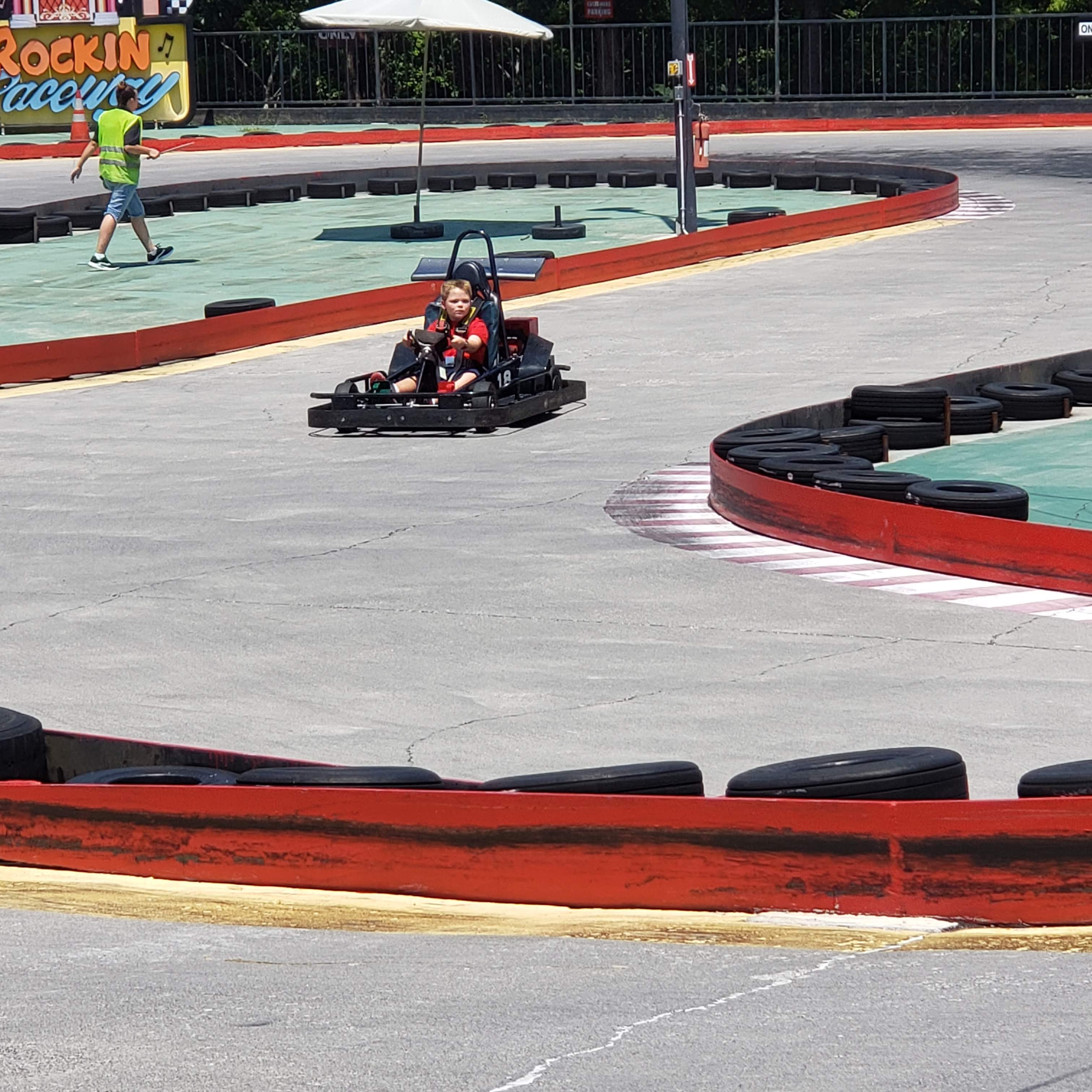 Rockin' Raceway Arcade photo 5