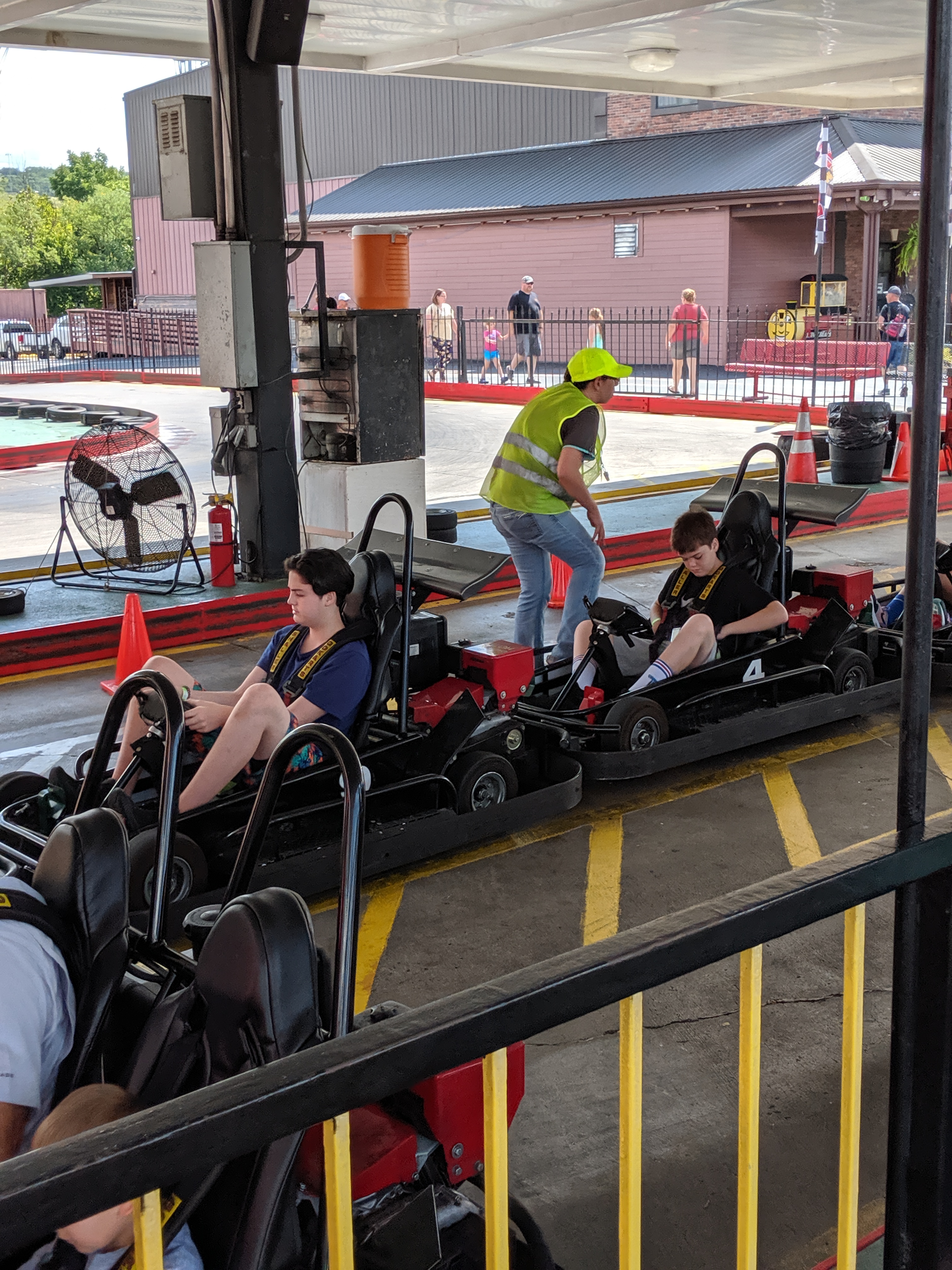 Rockin' Raceway Arcade photo 6