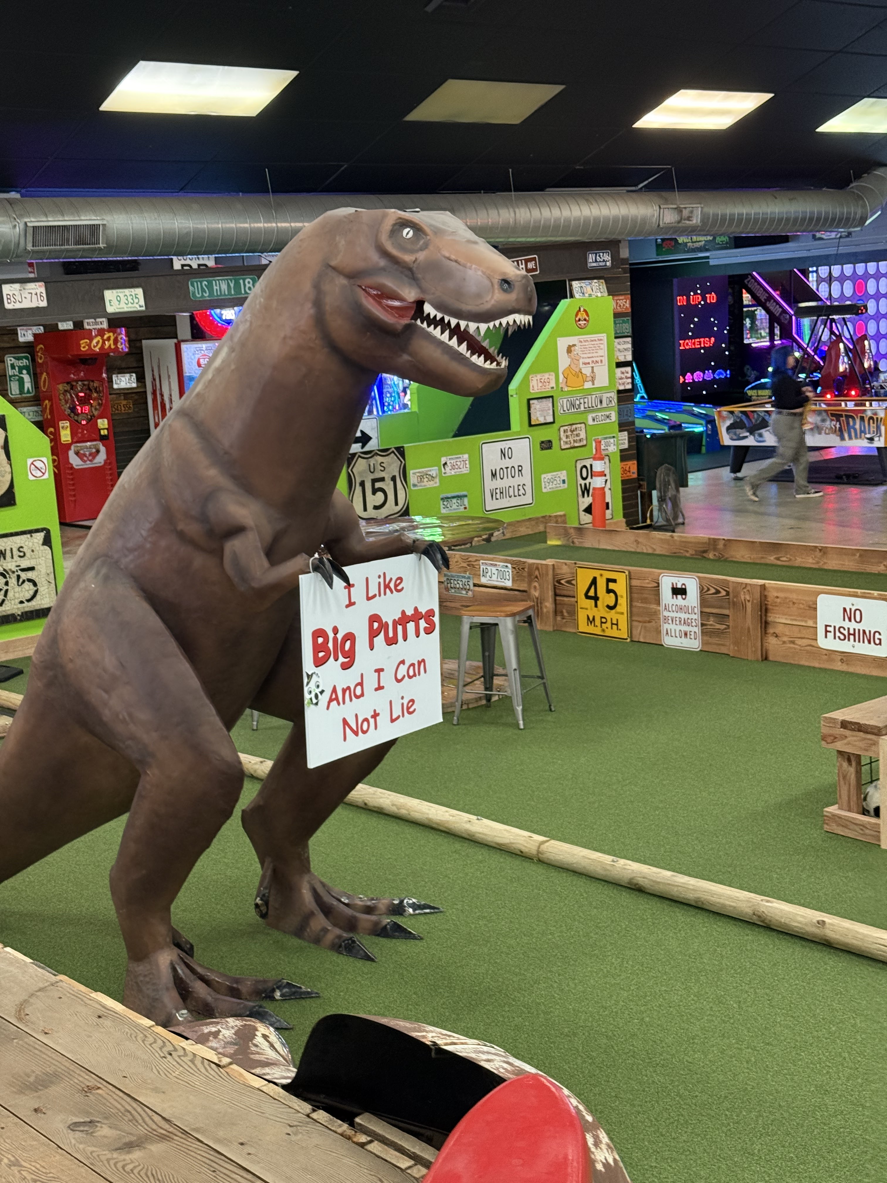 Big Putts Mini Golf photo 3