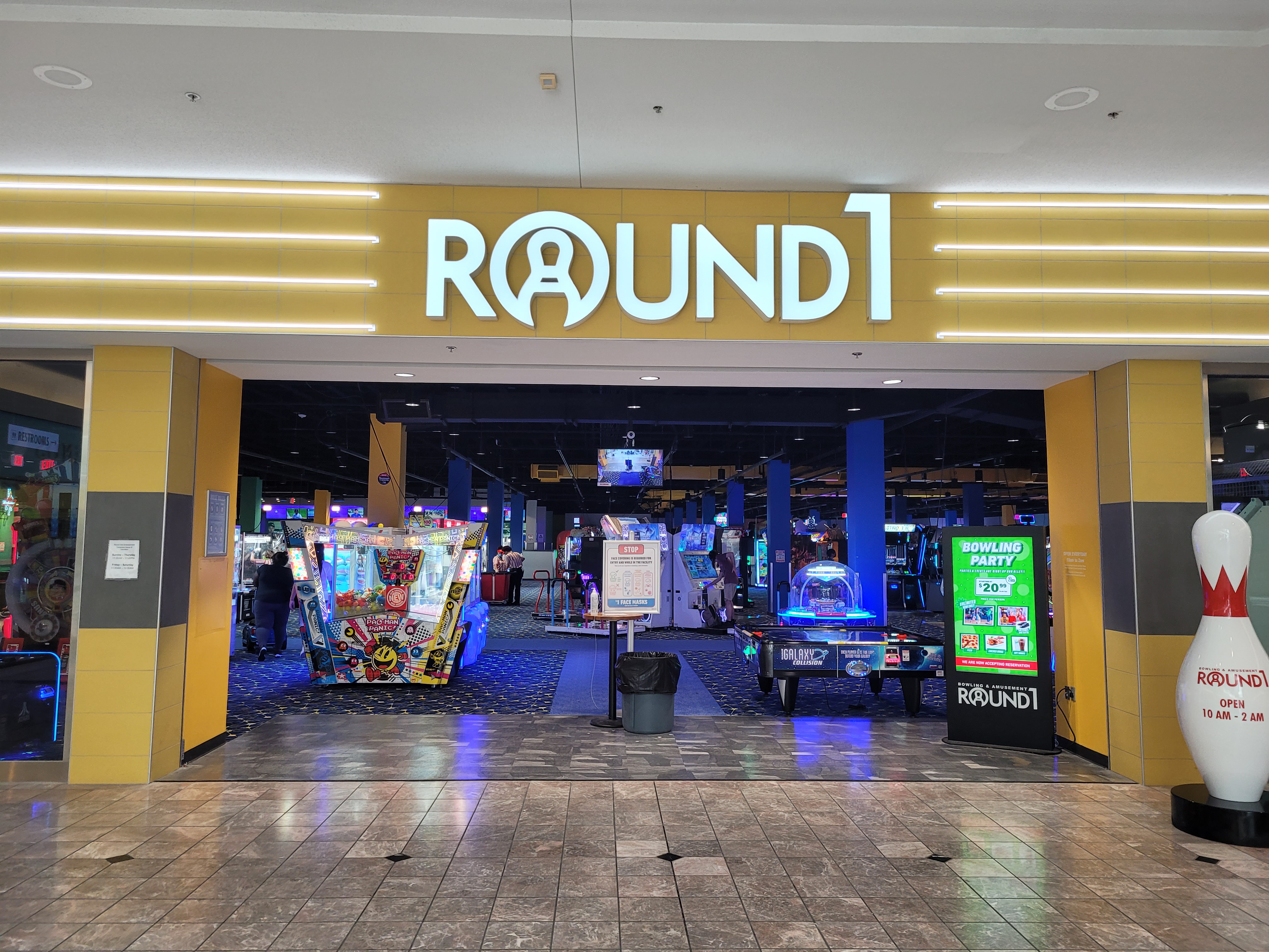 Round1 Bowling & Arcade The Mall at Fairfield Commons photo 6