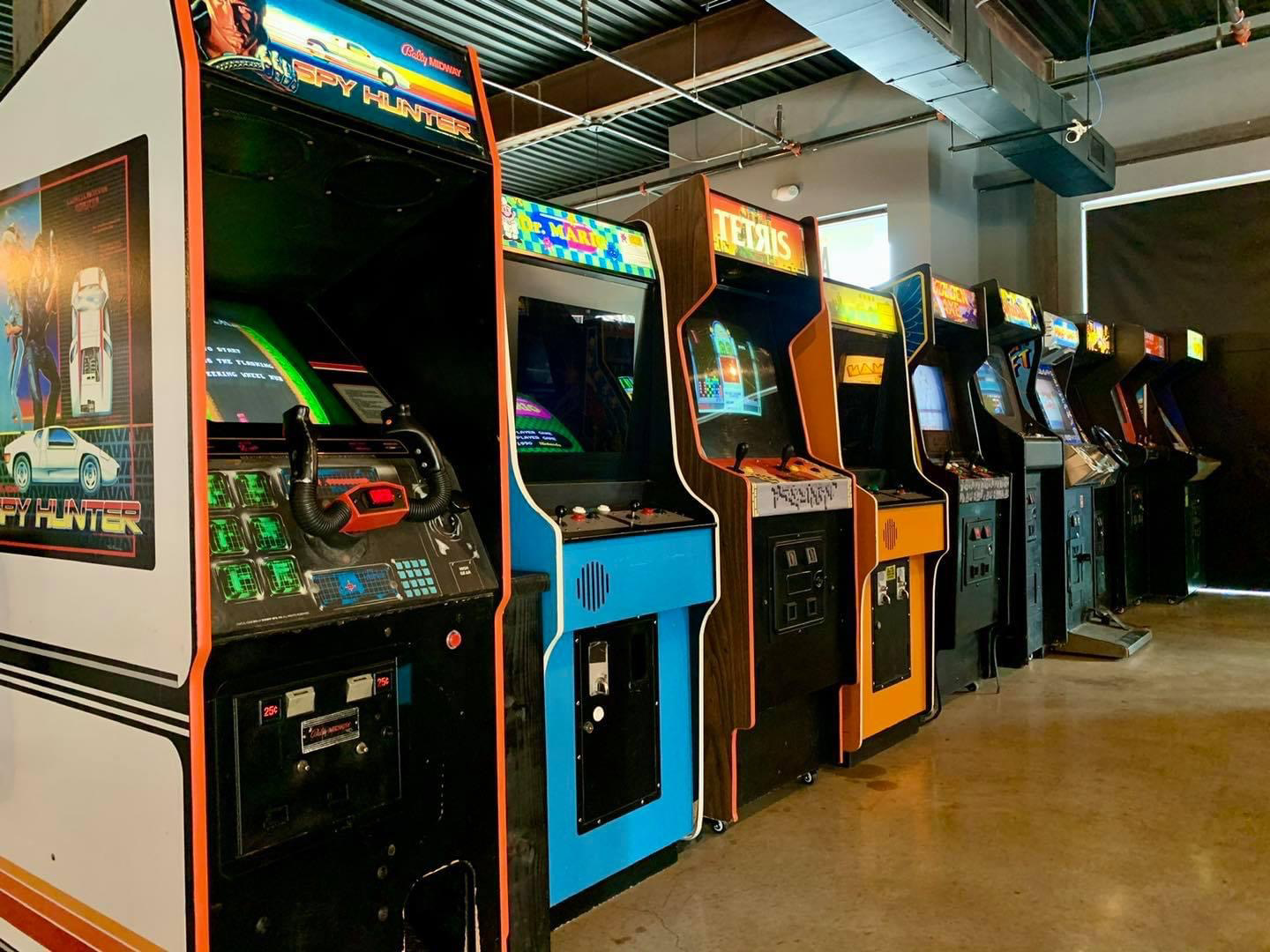 Arcade 92 Retro Arcade, Bar and Restaurant photo 3