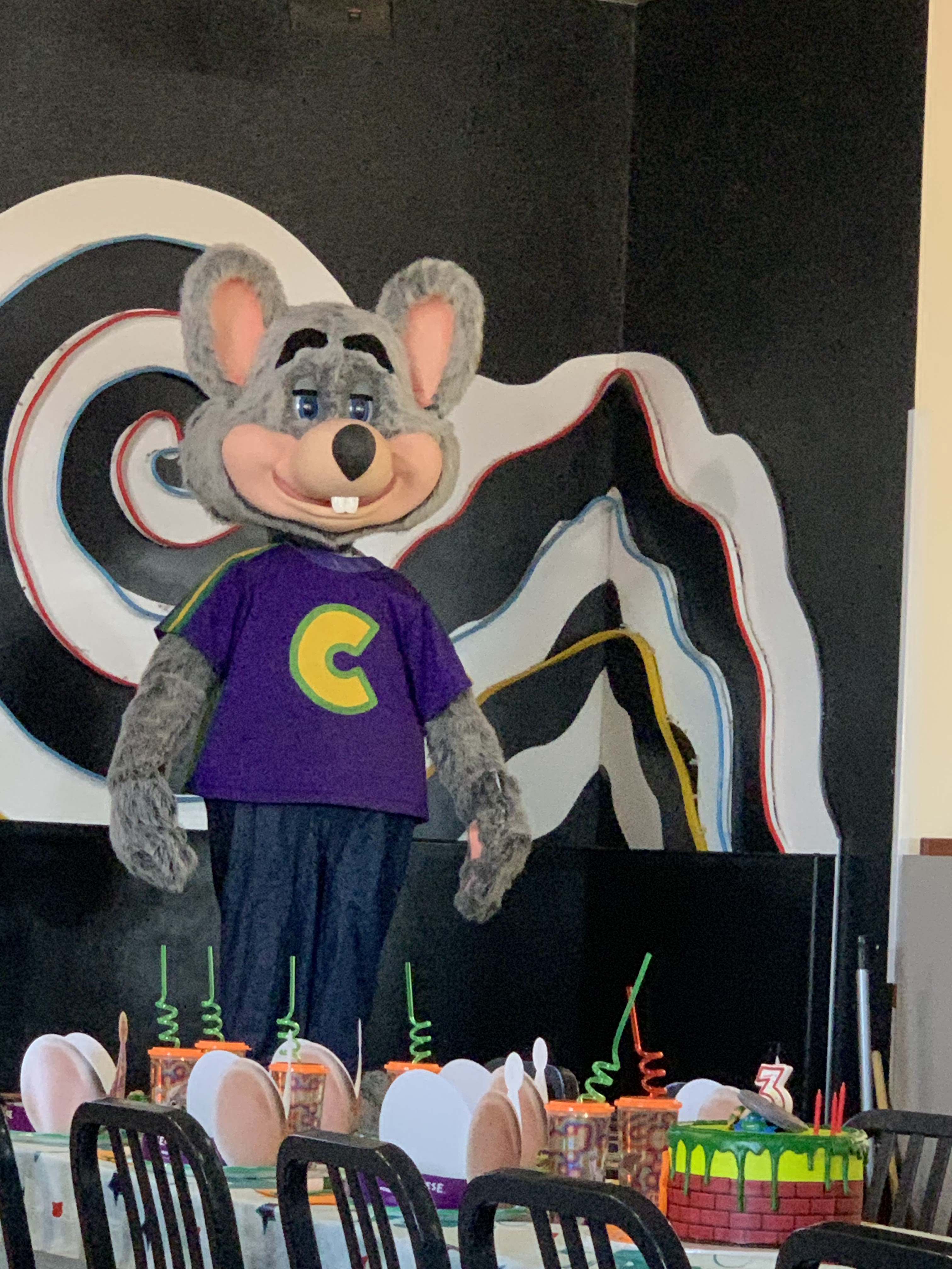 Chuck E. Cheese photo 3