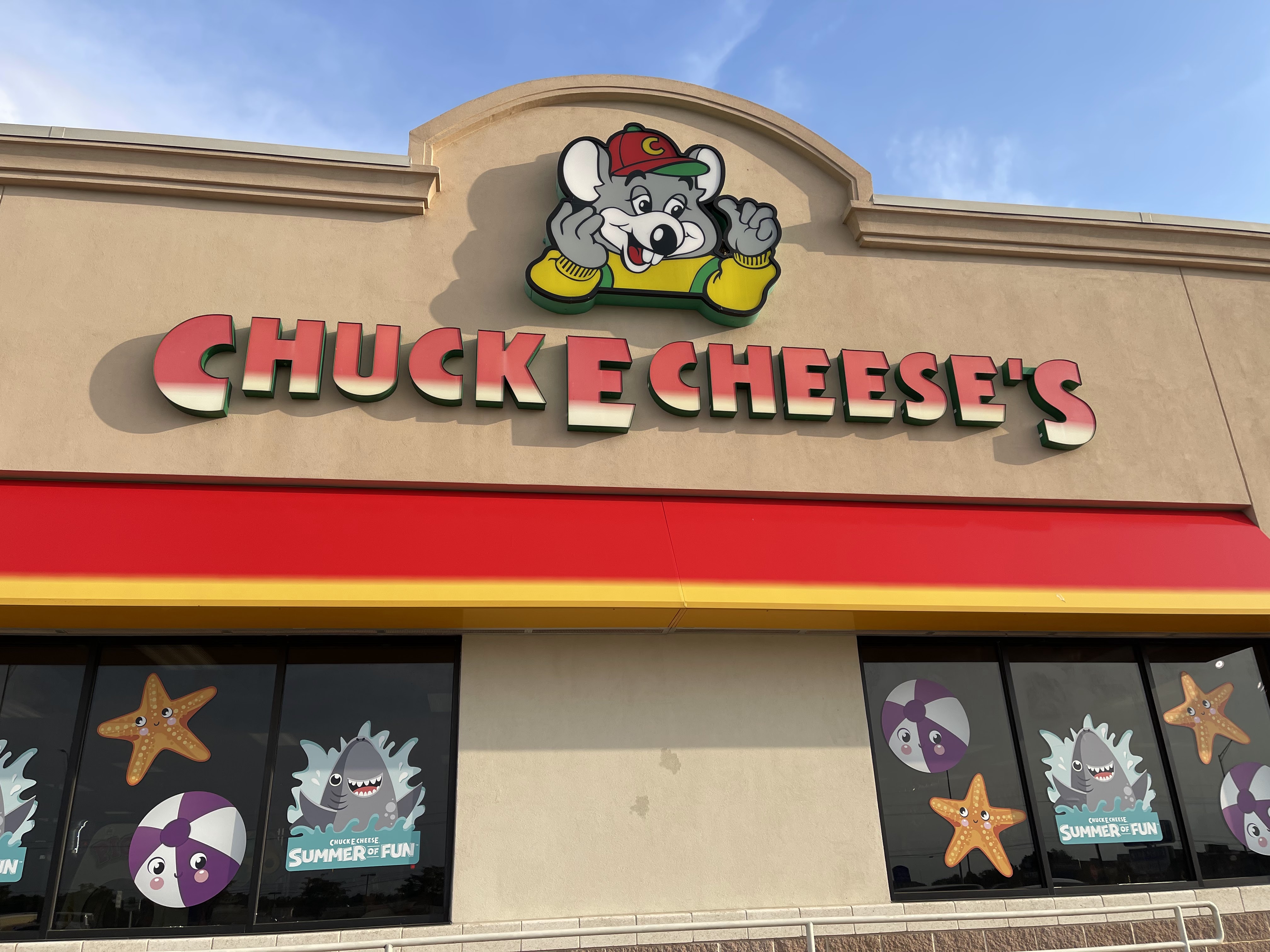 Chuck E. Cheese photo 6