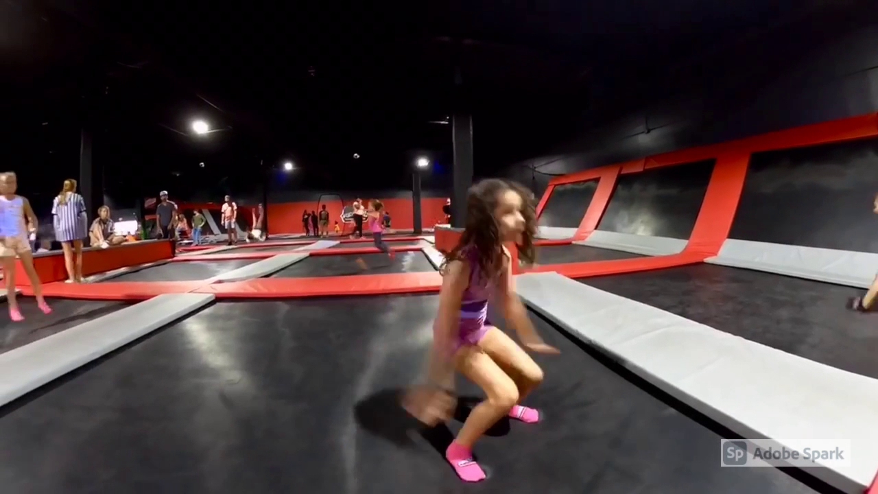 Recoil Trampoline Park photo 2