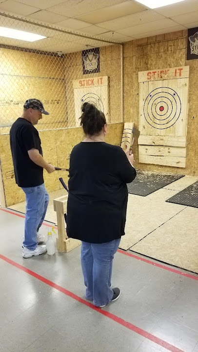 Stick It, Axe Throwing photo 4