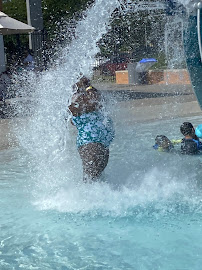 The Cove Aquatic Center at Crawford photo 4