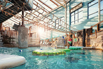 Aquatopia Indoor Waterpark photo 4