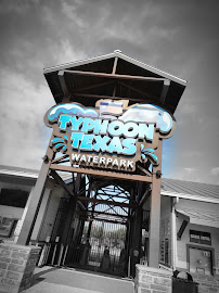 Typhoon Texas Waterpark Houston photo 4