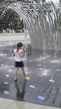 Scioto Mile Fountain photo 2