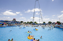 Hurricane Harbor Arlington photo 6